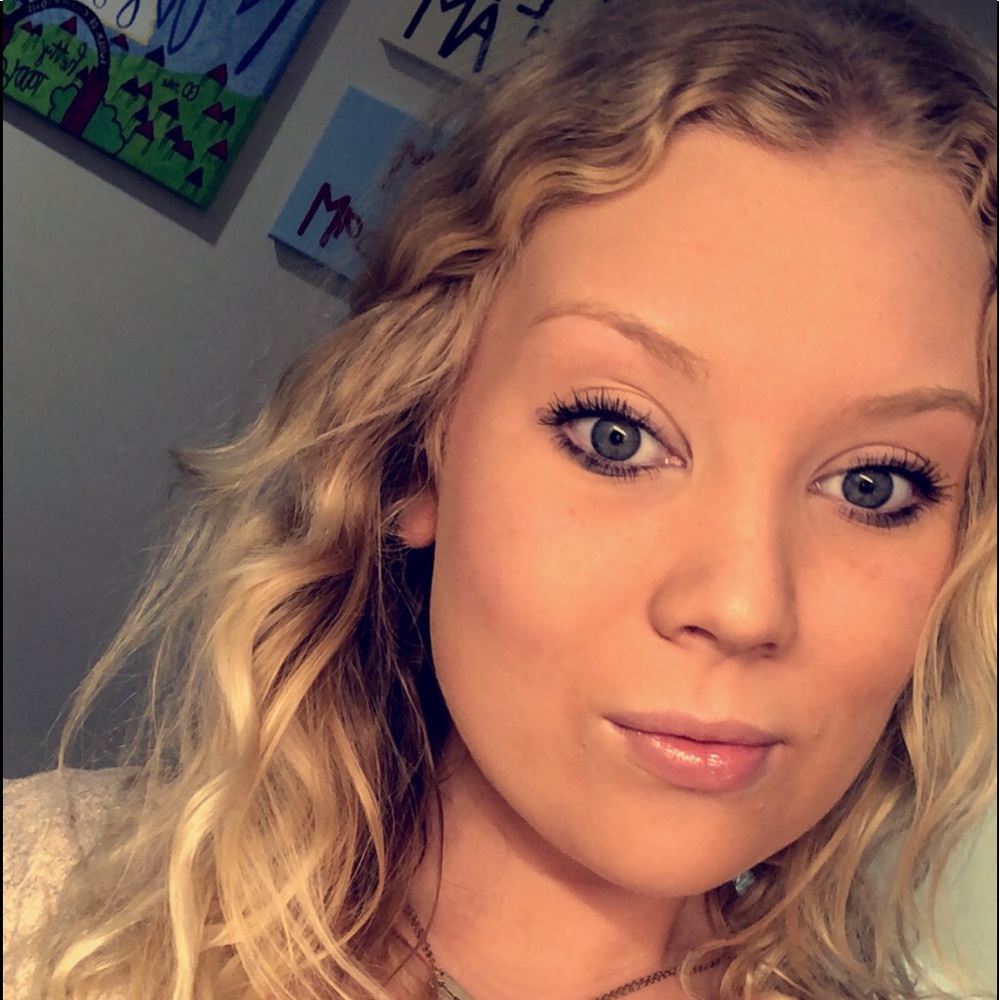Meet your Posher, Kaylee
